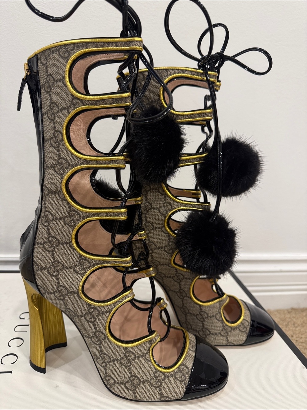Gucci Heloise GG Supreme Pom Pom Lace Up Heels 37 Rare Runway NWT - Picture 8 of 9